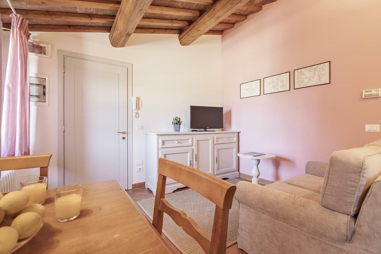 ラストラ・ア・シーニャ Residenza Piandaccoliヴィラ エクステリア 写真